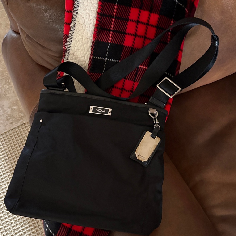 TUMI Black Messenger Bag for Women - Picture 2 of 10